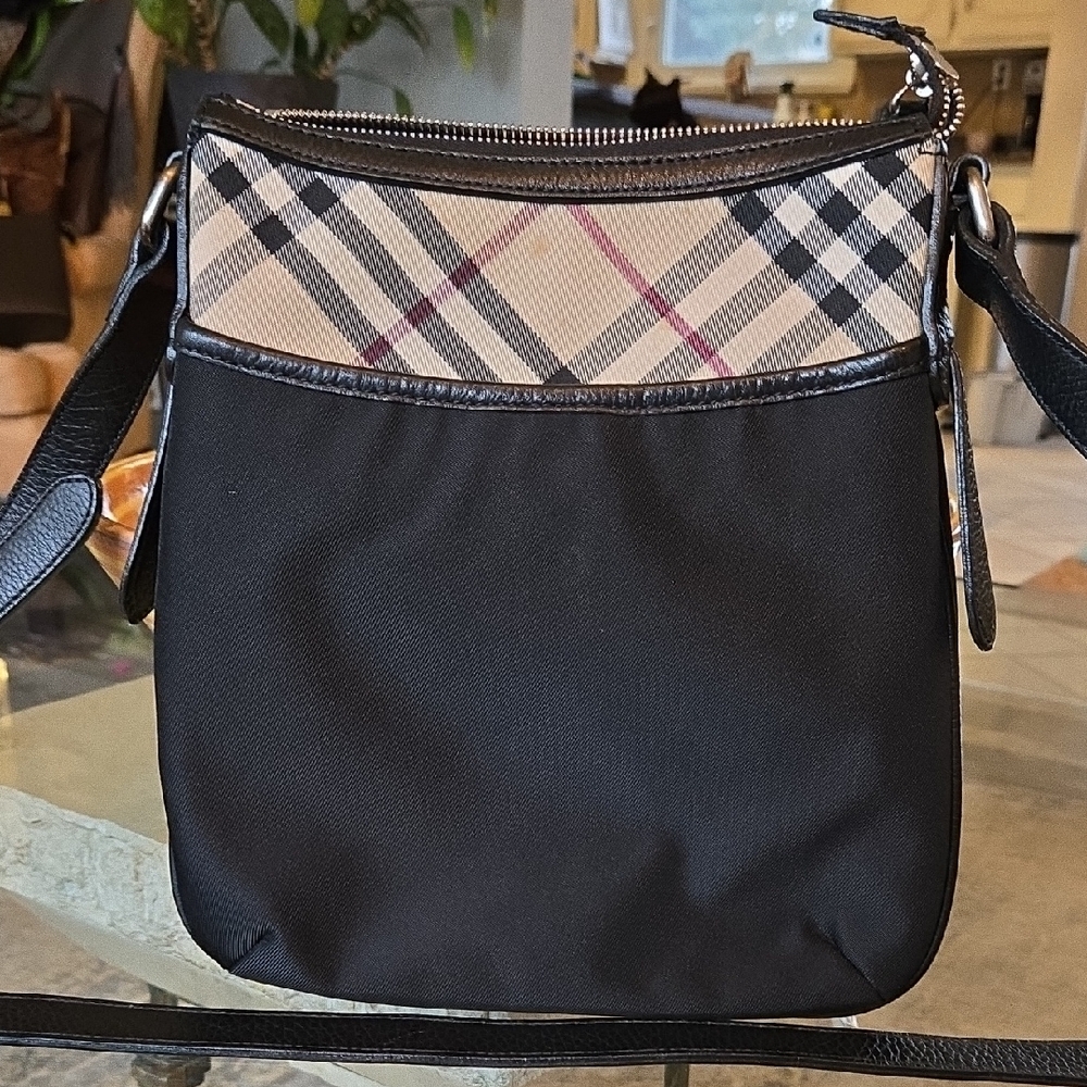 Stylish Burberry Women's Crossbody Bag